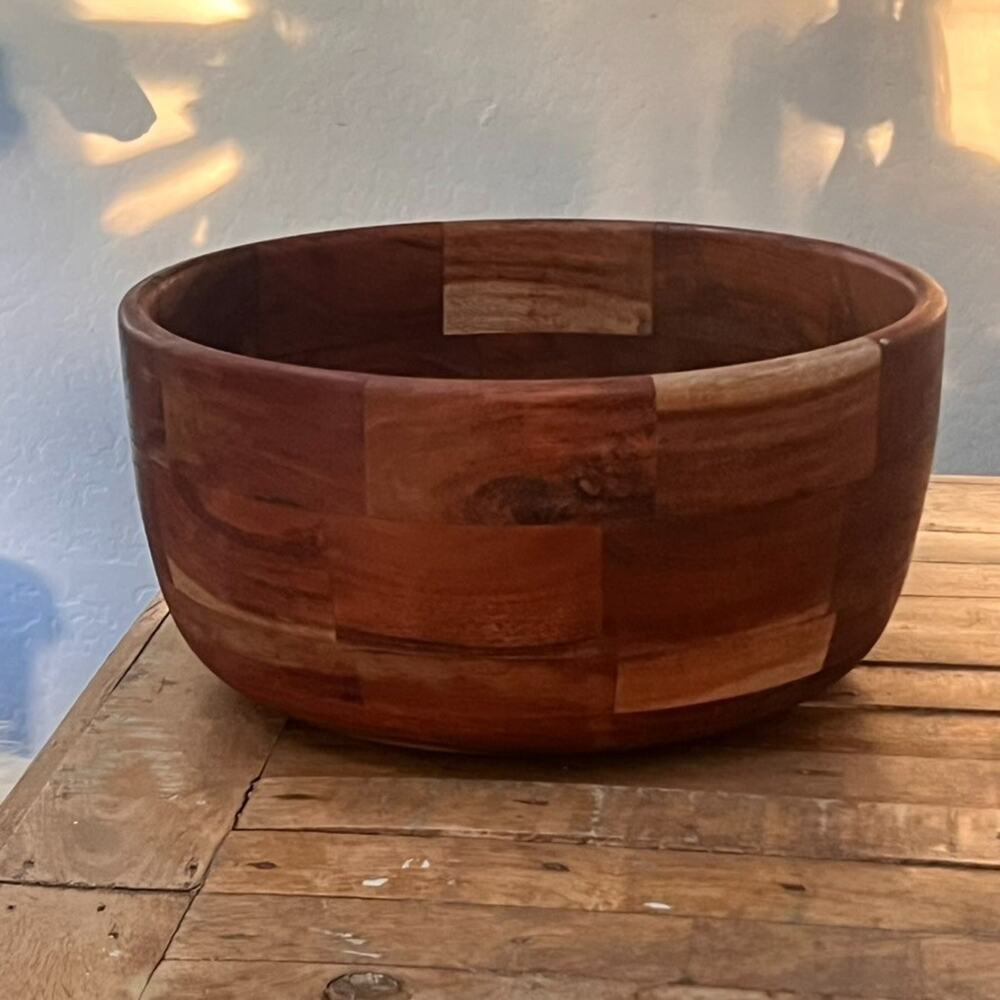 Large Acacia Wood Bowl Decor Serving Bowl 12.5" Tonal Hardwood Strips - Picture 6 of 12